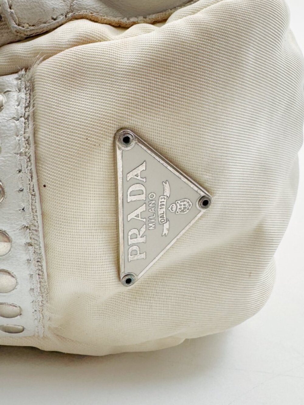 Prada White Leather Studded Chain Shoulder Bag Vintage Y2K Buckle Flap - Picture 8 of 12